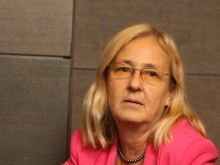 Проф. Кожухарова: Интересът за противогрипната ваксина у нас е много слаб