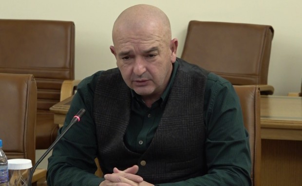 Ген. Мутафчийски: Ваксините наистина са мощно оръжие срещу пандемията