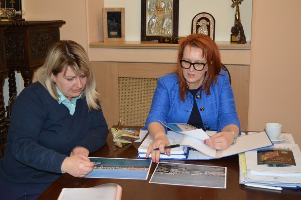 Днес областният управител проф Мария Нейкова подписа Акт образец №15