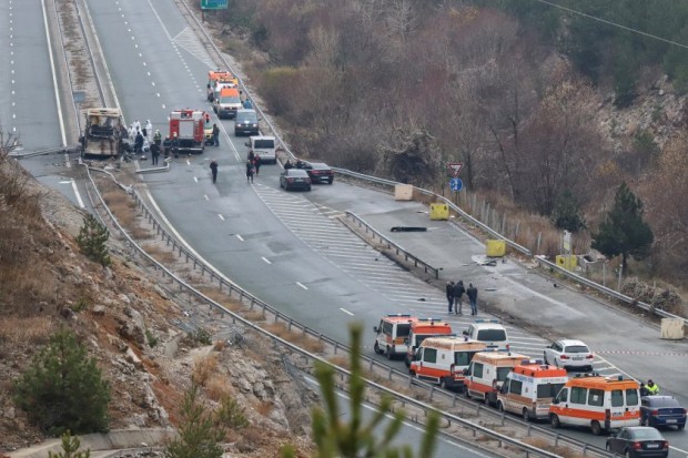 Предаването на телата на загиналите македонски граждани на АМ Струма