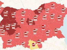 Само седем области останаха в тъмночервената зона на COVID-19
