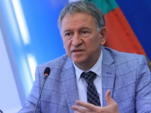 Кацаров откри ремонтирано отделение в "Майчин дом"