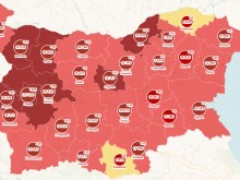 7 области в страната остават в тъмночервената зона на COVID-19