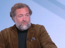 Евродепутат: Радев развенча мита, че президентът се определя от ДПС