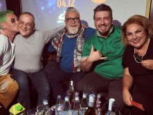 Марта Вачкова, Владо Пенев, Геро и Краси Радков се събраха на парти, зрителите обаче отсякоха: От утре всички на фитнес