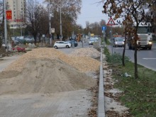 Спират движението в пореден участък на бул. "Санкт Петербург"