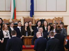 Как да се спазват законите, след като депутатите не го правят?