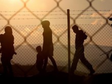 15 страни от Европейския съюз са се съгласили да приемат 40 000 афганистанци