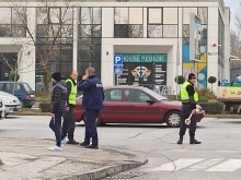 Лудница около най-новия мол в Пловдив, бесни сте!