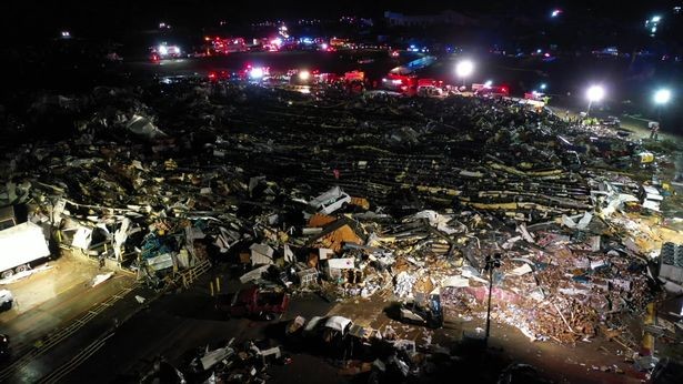 Над 50 души са загинали от торнада засегнали щата Кентъки