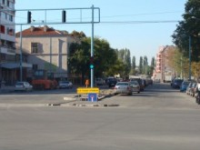 "Руски" пред моста на Герджика засега заустен в едно платно