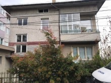 Задържаният за двойното убийство във Варна се размина само с "домашен арест"