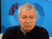 Проф. Константинов: Направиха ни на маймуни!