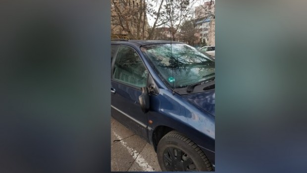 Пиян шофьор удари над 20 коли в Благоевград, предаде БТВ.Това