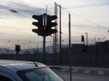 Крайна дясна лента на бул. "Найчо Цанов" - постоянно задръстена от паркирали автомобили