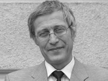 Само на 62 г. почина забележителен наш журналист