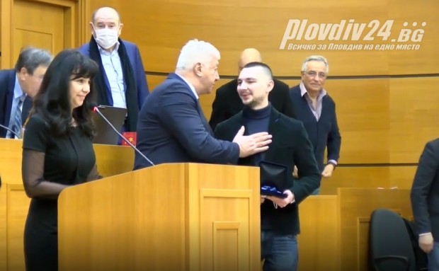 Общинският съвет на Пловдив връчи посмъртно званието Почетен гражданин на