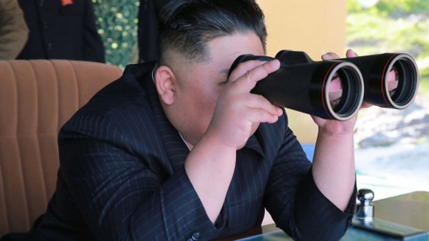 Севернокорейският лидер Ким Чен ун е бил третият най търсен политик от