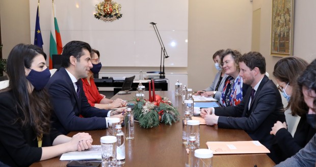 Министър председателят Кирил Петков проведе среща с държавния секретар по