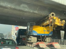 Така става, когато не си прецениш габаритите