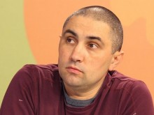 Генов: Необяснима е тази склонност на българина да се усмихва на първия, който се доближава до идеалния холивудски звезден образ