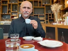 Милионер и последовател на Буда е новият министър на транспорта