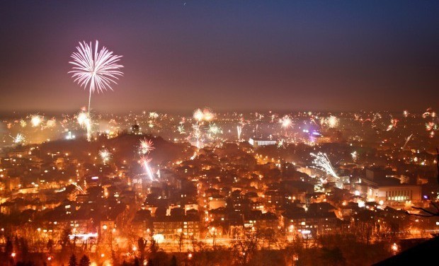 Кметът на Пловдив отменя зарята в новогодишната нощ По този