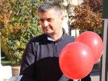 БСП изключи Кирил Добрев, а стената му се взриви от коментари