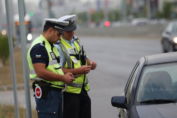 Пътна полиция“ засилва контрола по пътищата в празничните дни, заяви