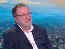 Д-р Симеонов: Малко след полунощ е пикът на пациентите с травми от пиратки