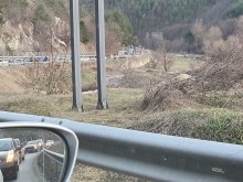 Шофьори съобщават за тежко ПТП до Нареченски бани