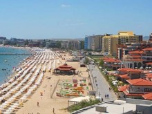 "Шпигел": Германски антиваксъри са намерили убежище на Българското Черноморие