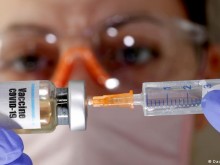 Проучване: Четвърта доза от ваксина срещу COVID-19 повишава антителата пет пъти