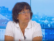 Д-р Николова: Има случаи на хора с фалшиви сертификати, които отиват да се ваксинират