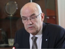 Иван Иванов: Твърдението на премиера Петков към КЕВР, е абсурдно