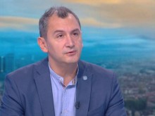 Доц. Околийски каза кога може да свърши пандемията, но това не важи за България