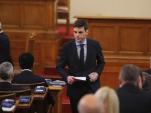Председателят на парламента е с COVID-19! Поставят най-важните мъже в държавата под карантина?