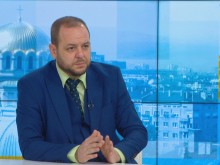 Министър Сандов: Тунел през Кресненското дефиле е най-добрият вариант за АМ "Струма"