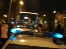 Рутинна проверка предизвика брутален сблъсък между протестиращи от "Възраждане" и полицията във Варна