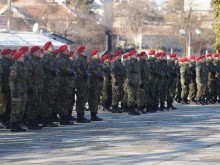 60 мъже и жени се заклеха да служат честно на народа си в Карлово