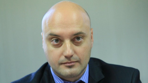Решението на Сотир Цацаров да подаде оставка е по скоро един логичен