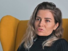 Млада жена има нужда от помощ