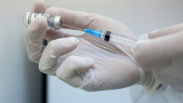 Гръцките власти отчетоха спад на новозаразените с коронавирус под