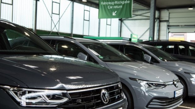Регистрациите на нови автомобили в България са нараснали с 9