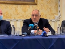 Борисов: Денков шикалкави, не било затваряне, било ваканция, но родителите пак трябва да са вкъщи