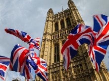 Премахват зеления сертификат и маските във Великобритания
