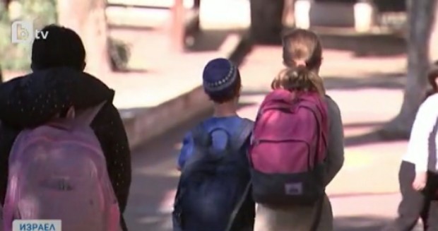 Израел ще отмени от следващата седмица задължителната карантина за деца