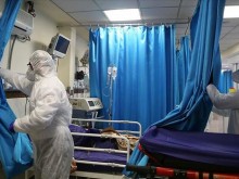 Започнаха да анулират сертификати за ваксиниране в Гърция