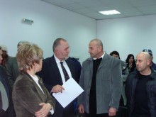 Гледат делото срещу шефката на ГРАО и шофьора на кмета