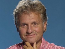 Къци предизвика бурна дискусия, след като сподели колко плаща за семестъра на сина си в чужбина